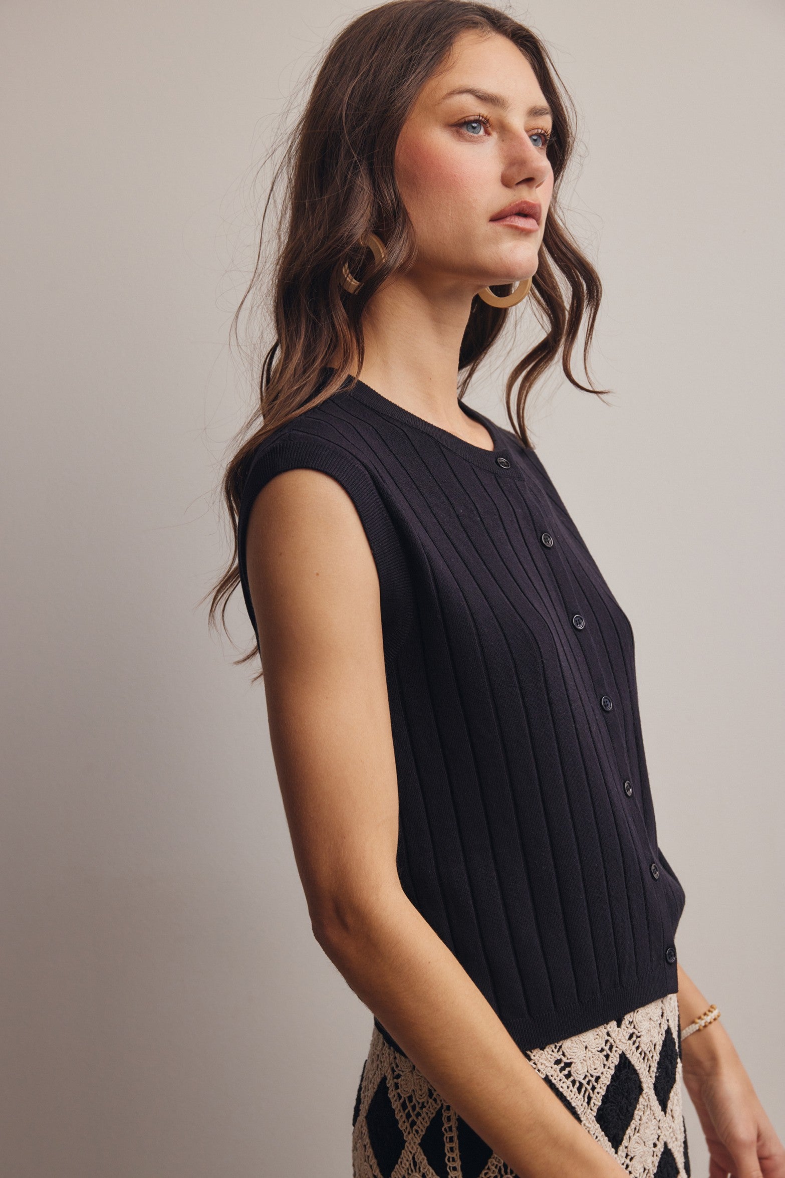 Ribbed Button-Front Knit Tank: Black